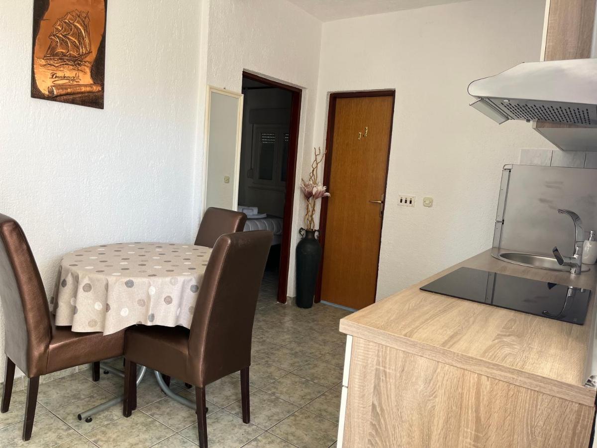 Apartments Fortuna Biograd Na Moru Zewnętrze zdjęcie
